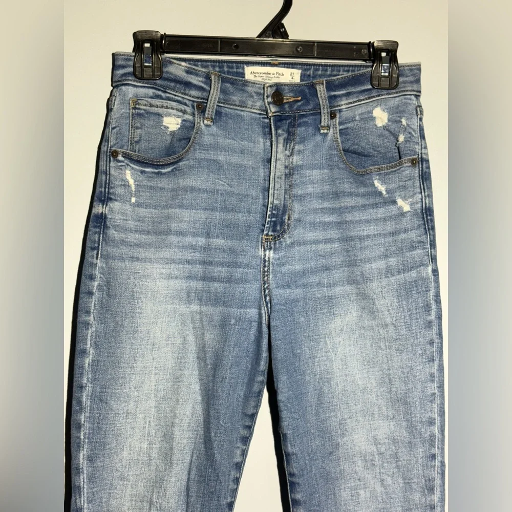 Abercrombie & Fitch Light‎ Blue Skinny Jeans